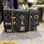 کیف مشکی زنانه با یراق آلات طلایی